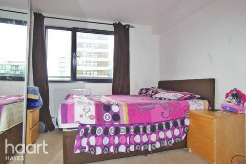 Clayton Road, Hayes 1 bed apartment for sale