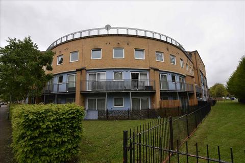 Wooldridge Close, Feltham, TW14 1 bed flat for sale