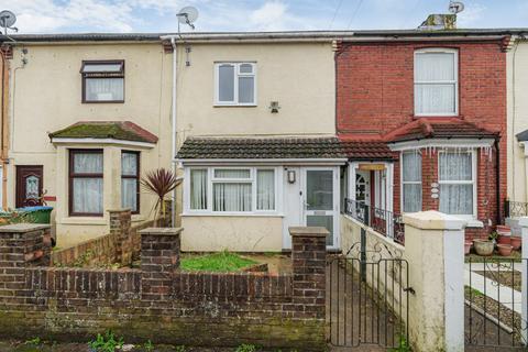 Ludlow Road, Itchen, Southampton... 3 bed terraced house for sale