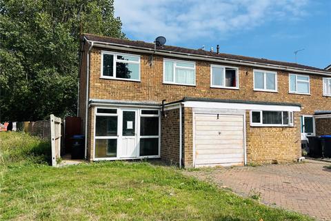 Willow Crescent, Durrington... 3 bed semi
