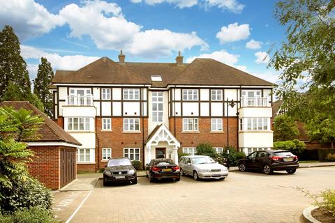 Timmis Court, Beaconsfield, HP9 2 bed apartment for sale