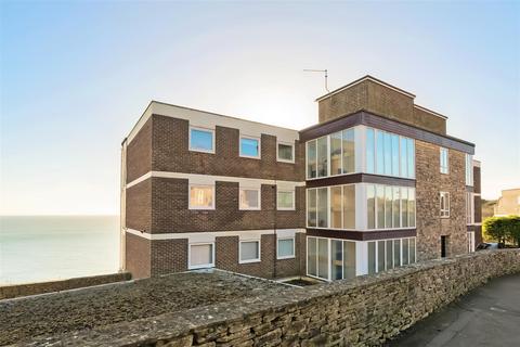 Belle Vue Road, Swanage 2 bed apartment for sale