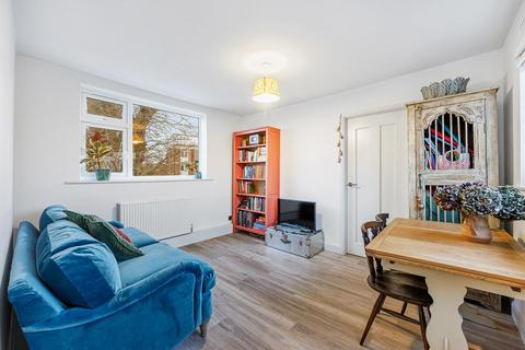 Cavendish House, London, W4 1 bed flat for sale