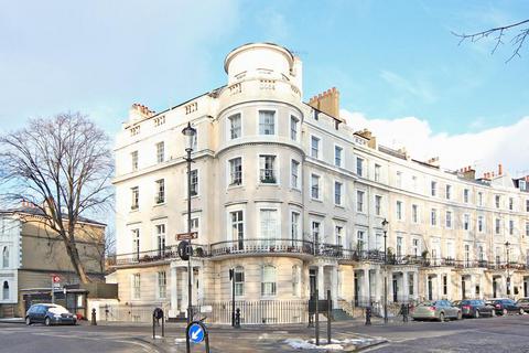 London W11 2 bed apartment for sale