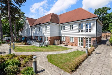 Mickleham Gardens, Cheam Village 1 bed apartment for sale