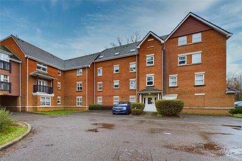 Worth Park Avenue, Pound Hill... 2 bed apartment for sale