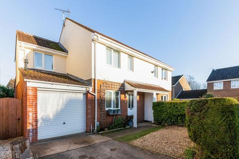 Curtis Avenue, Abingdon OX14 3 bed semi