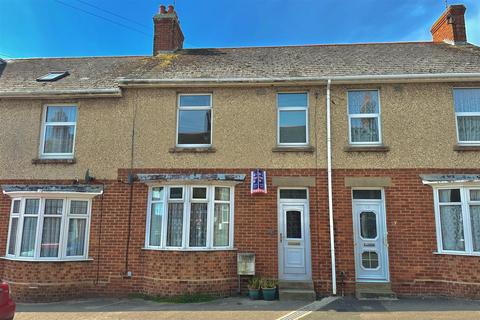 St. Georges Estate Road, Portland 3 bed terraced house for sale