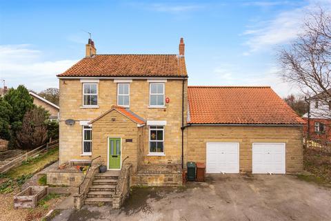 Wilton Road, Thornton Le Dale YO18 4 bed detached house for sale