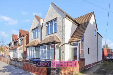 Woodside Court Road, Addiscombe, CR0 3 bed semi