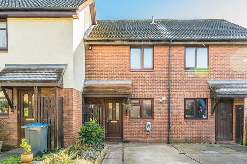 Haygreen Close, Kingston Upon Thames KT2 2 bed terraced house for sale