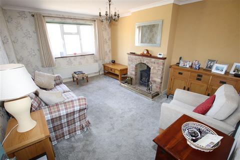 Queens Road, Clacton on Sea 2 bed semi