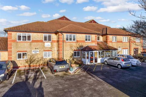 Freshbrook Road, Lancing, West Sussex 1 bed flat for sale