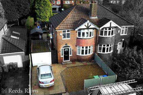 Woodlands Drive, Greater Manchester M33 3 bed semi