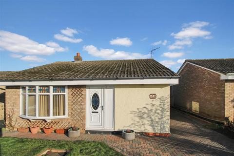 Harewood Close, Northallerton DL7 3 bed detached bungalow for sale