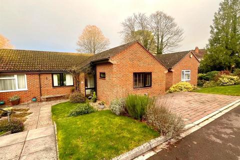 Bouverie Close, Salisbury 2 bed semi