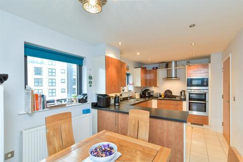 West Quay, Newhaven, East Sussex 2 bed apartment for sale