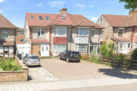 5 bedroom semi-detached house for sale