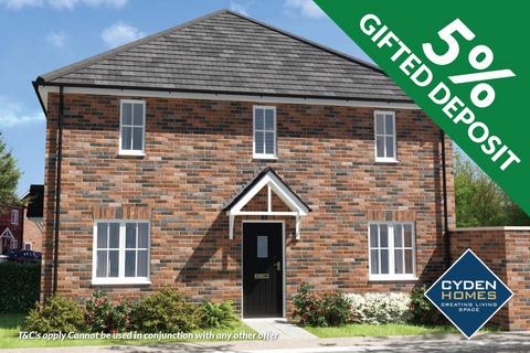 Scafell Way, Grimsby DN33 2 bed end of terrace house for sale
