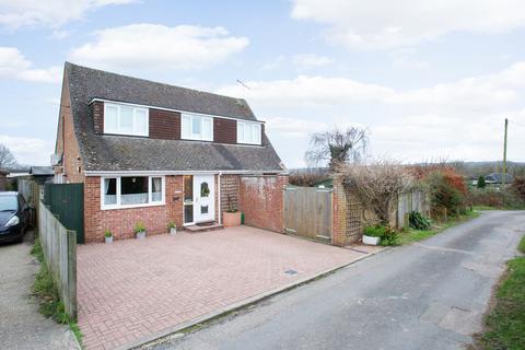 Bowerland Lane, Old Wives Lees, CT4 3 bed detached house for sale