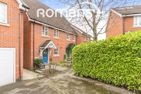 Ducketts Mead, Shinfield, Reading 3 bed end of terrace house for sale