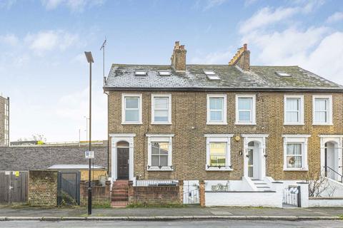 Boston Park Road, Brentford TW8 1 bed flat for sale