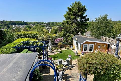 Branksome Hill Road, TALBOT WOODS, BH4 3 bed detached house for sale