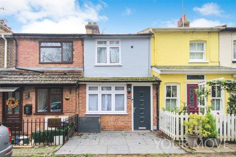 Woodlands Road, Romford RM3 2 bed terraced house for sale