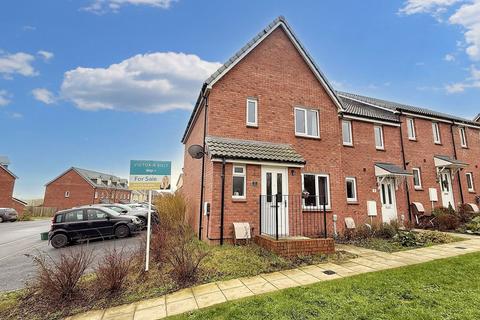 Ivybridge PL21 3 bed end of terrace house for sale