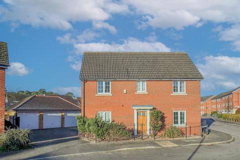 Tayberry Close, Red Lodge 4 bed detached house for sale