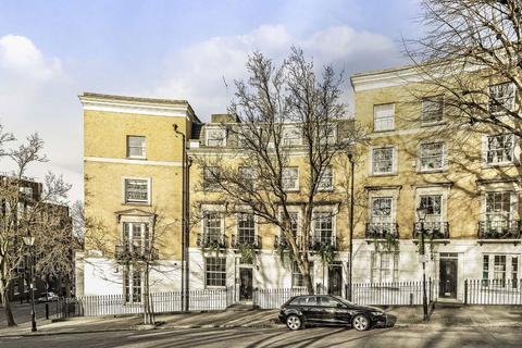 Percy Circus, London WC1X 2 bed flat for sale