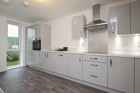 Flat 1,8 Cunningham Square... 2 bed ground floor flat for sale