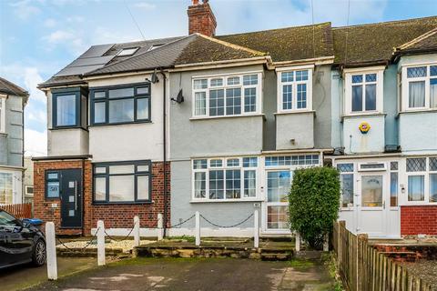 Garth Close, Stonecot Hill, Morden 3 bed house for sale