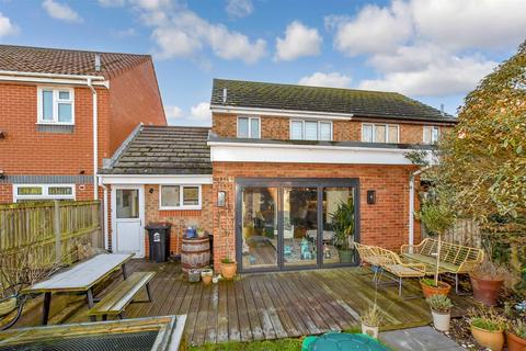 Vlissingen Drive, Deal, Kent 3 bed semi