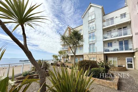 Honeycombe Chine, Boscombe... 2 bed apartment for sale