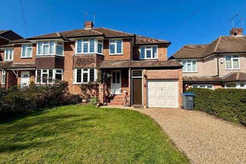 South Croydon CR2 4 bed semi