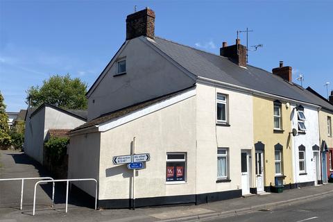 North Street, Wellington, Somerset, TA21 2 bed semi