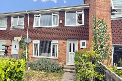 Medway Road, Ferndown, Dorset, BH22 3 bed terraced house for sale