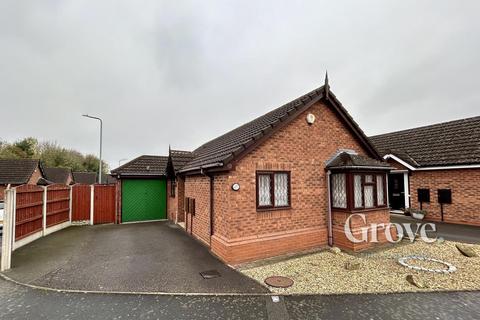 Spinners End Drive, Cradley Heath 2 bed detached bungalow for sale