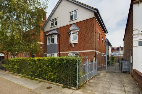 Stubbington Avenue, Portsmouth PO2 1 bed flat for sale