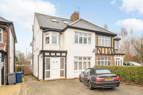 Hall Lane, Hendon, London, NW4 2 bed flat for sale