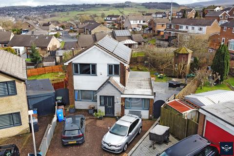 Redness Close, Nelson 3 bed detached house for sale