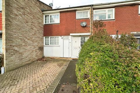 Lakeside Gardens, Farnborough 3 bed terraced house for sale