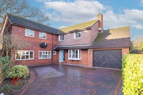 Casita Grove, Kenilworth, CV8 5 bed detached house for sale