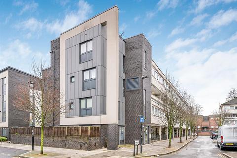 Carville Street, Finsbury Park 1 bed flat for sale