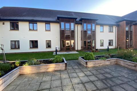 Thompson Close, Stowmarket IP14 2 bed retirement property for sale