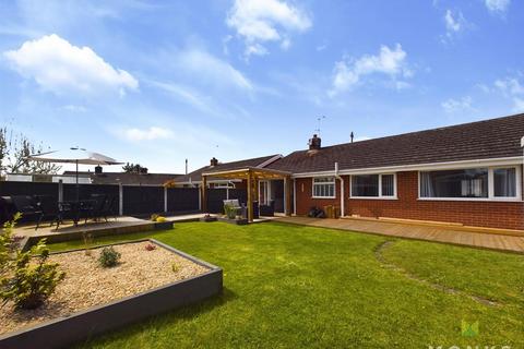 Lacon Drive, Wem, Shrewsbury 3 bed detached bungalow for sale