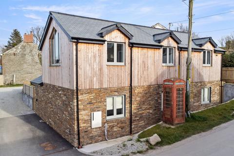 St Issey, PL27 4 bed detached house for sale