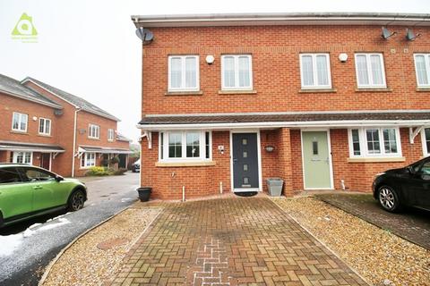 Marsh Fold, Westhoughton, BL5 3GJ 4 bed mews for sale