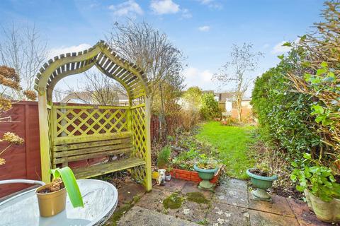 Florentine Way, Waterlooville, Hampshire 2 bed terraced house for sale